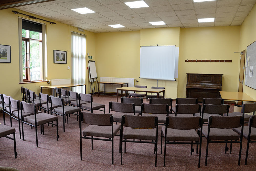 Ludlow Mascall Centre Экстерьер фото